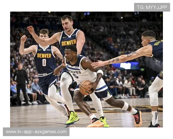 森林狼球队在篮下形成绝对统治力