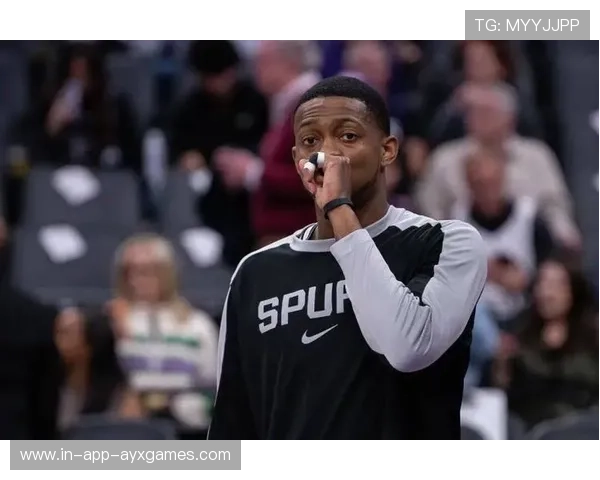 福克斯罚球稳稳命中，国王在压力中保持稳定